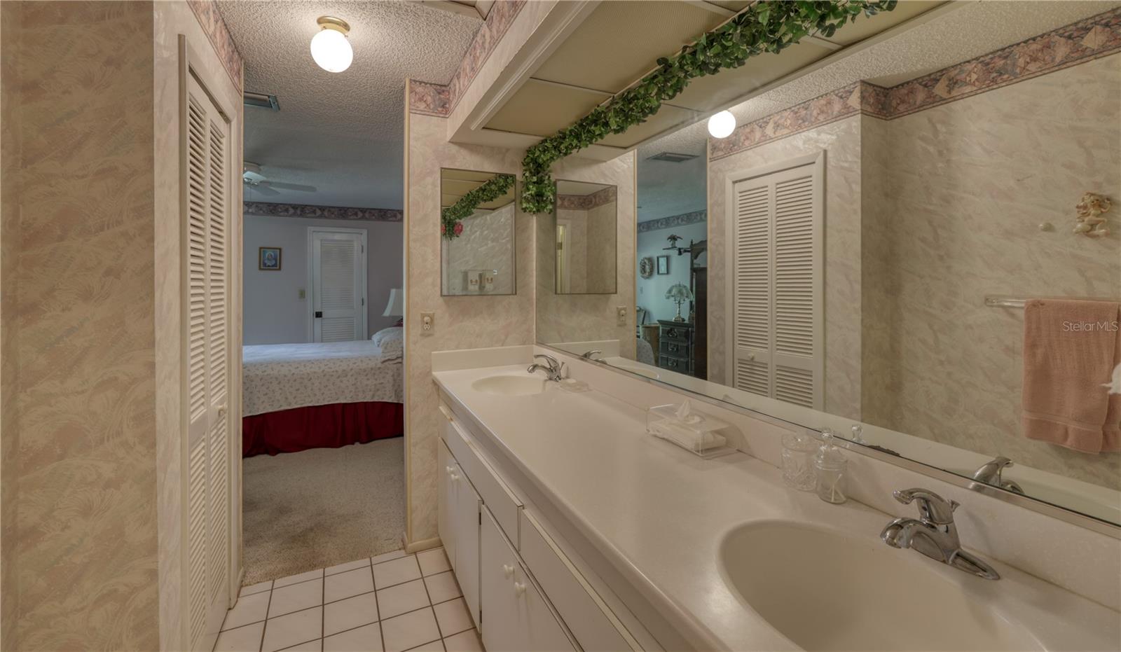EAST LAKE WOODLANDS CLUSTER HOMES - Residential