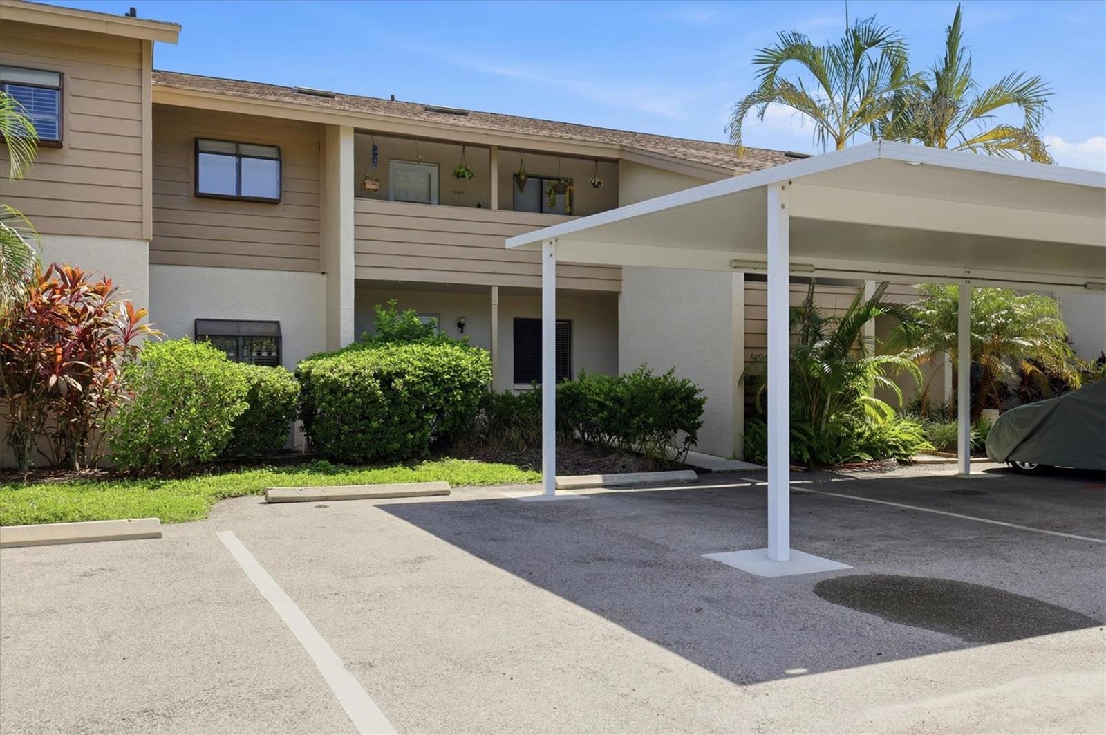 3365 CROSS CREEK DR 3365