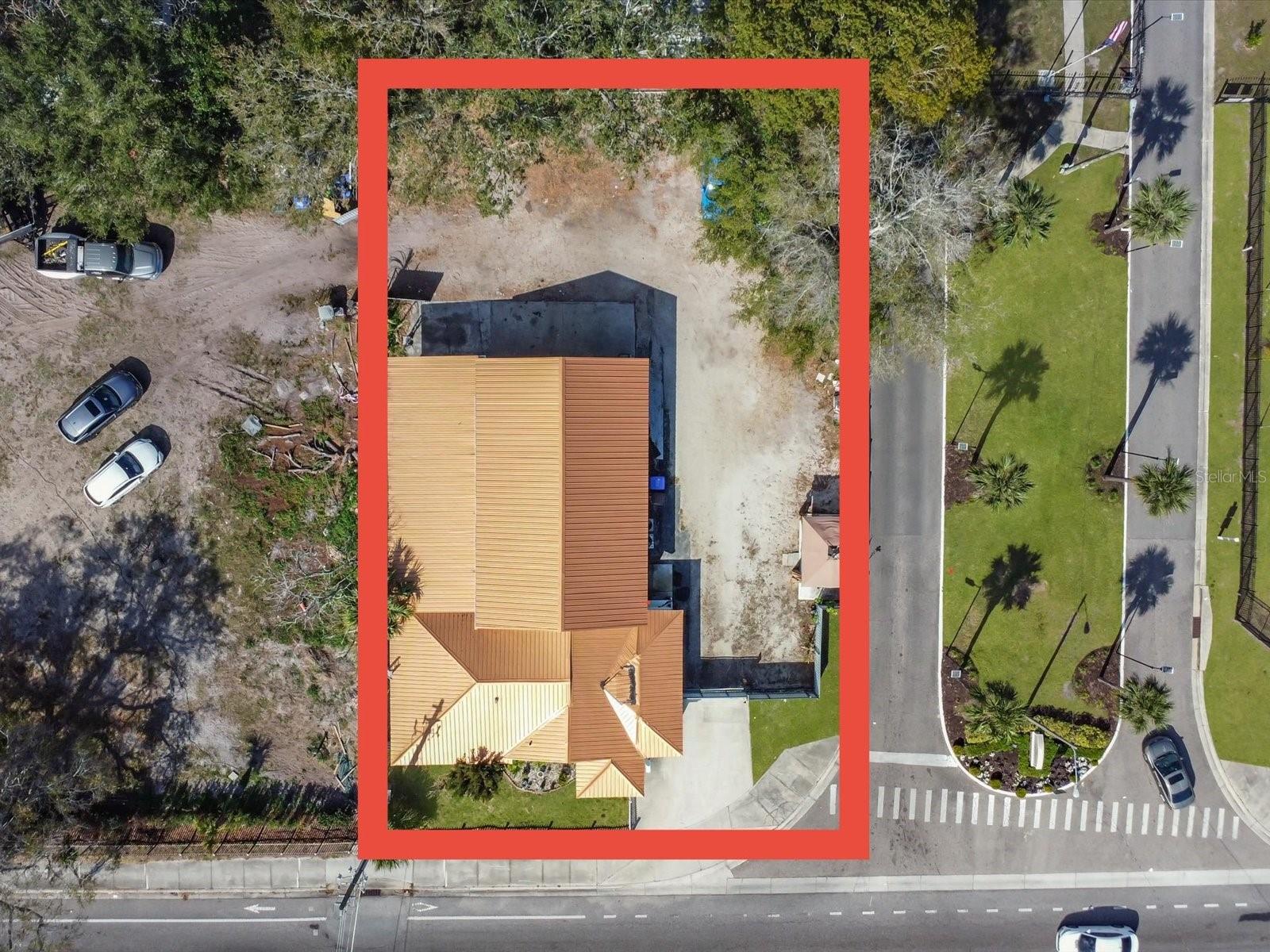 ACREAGE & UNREC - Commercial Sale