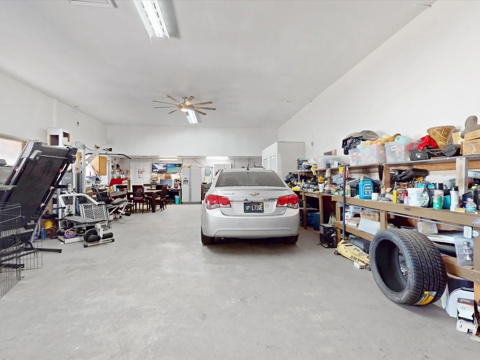 ACREAGE & UNREC - Commercial Sale