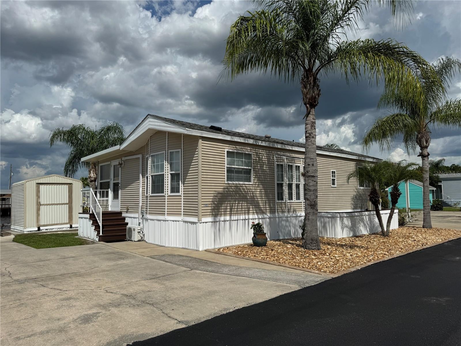 1405 STARBOARD DRIVE