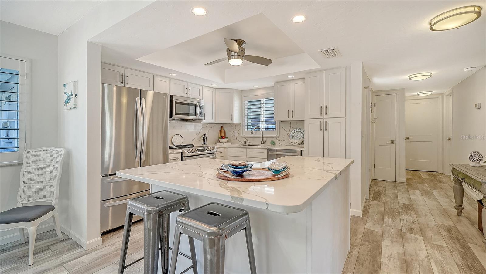 STRATHMORE RIVERSIDE VILLAS - Residential