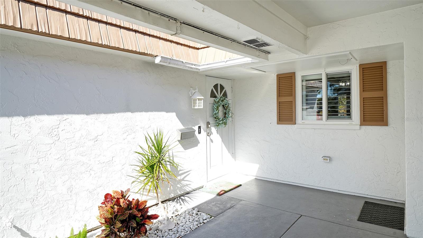 5469 RIVERBLUFF CIRCLE 42