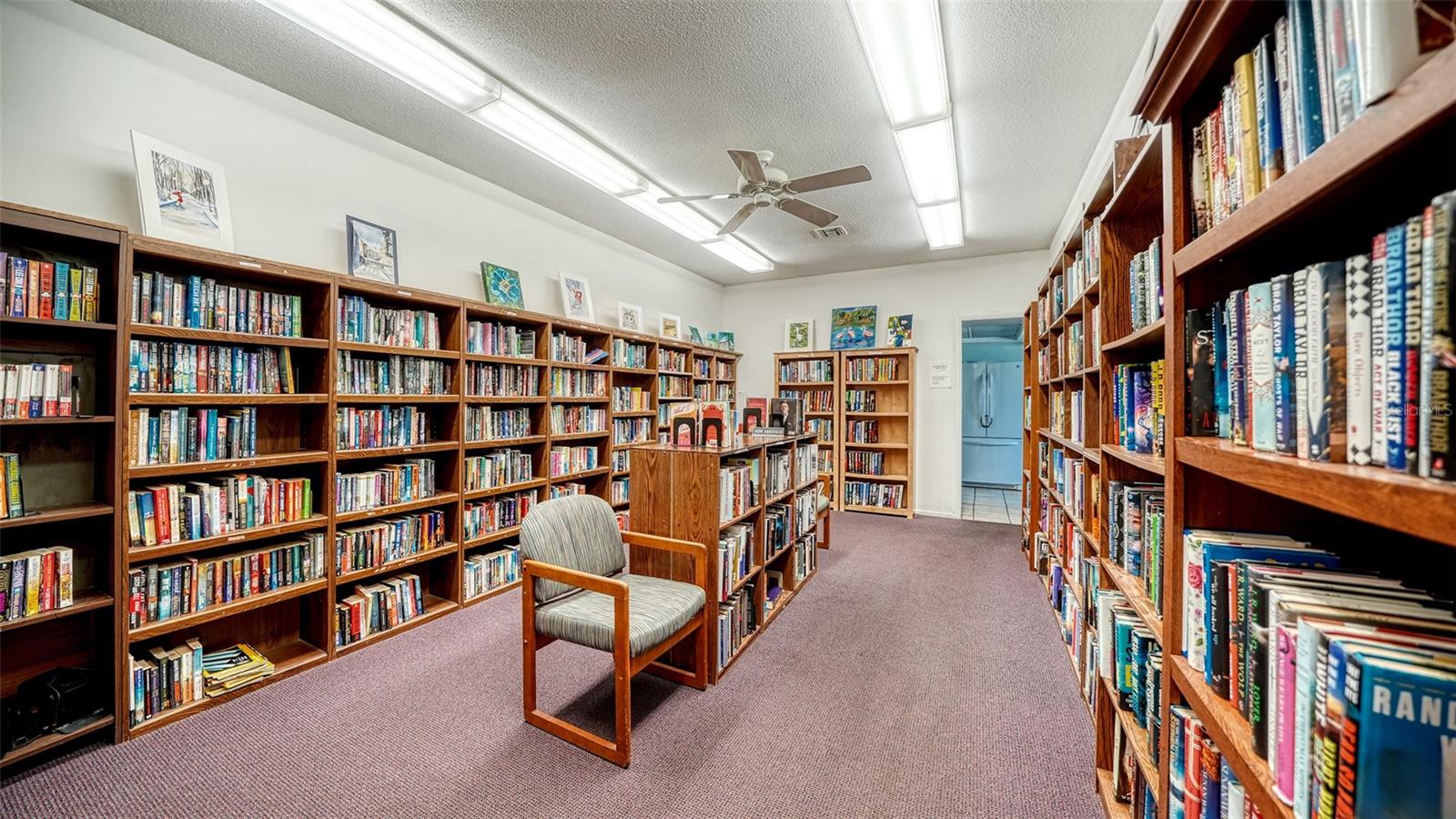 STRATHMORE RIVERSIDE VILLAS - Residential