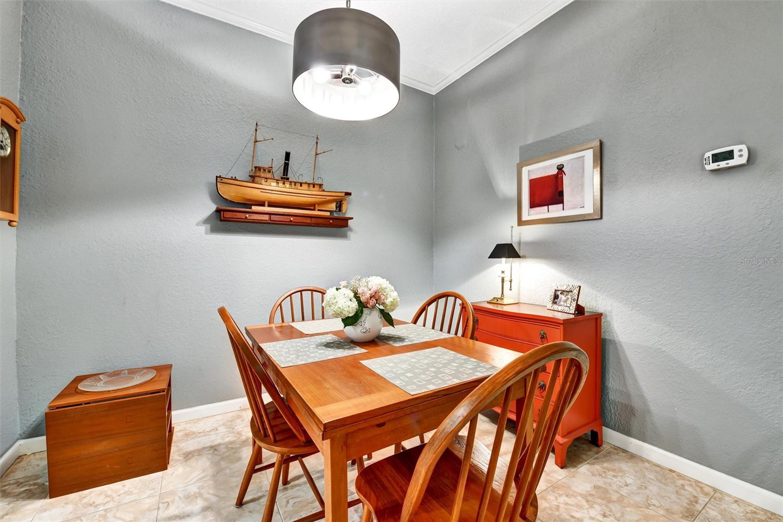 LOS PRADOS CONDO - Residential