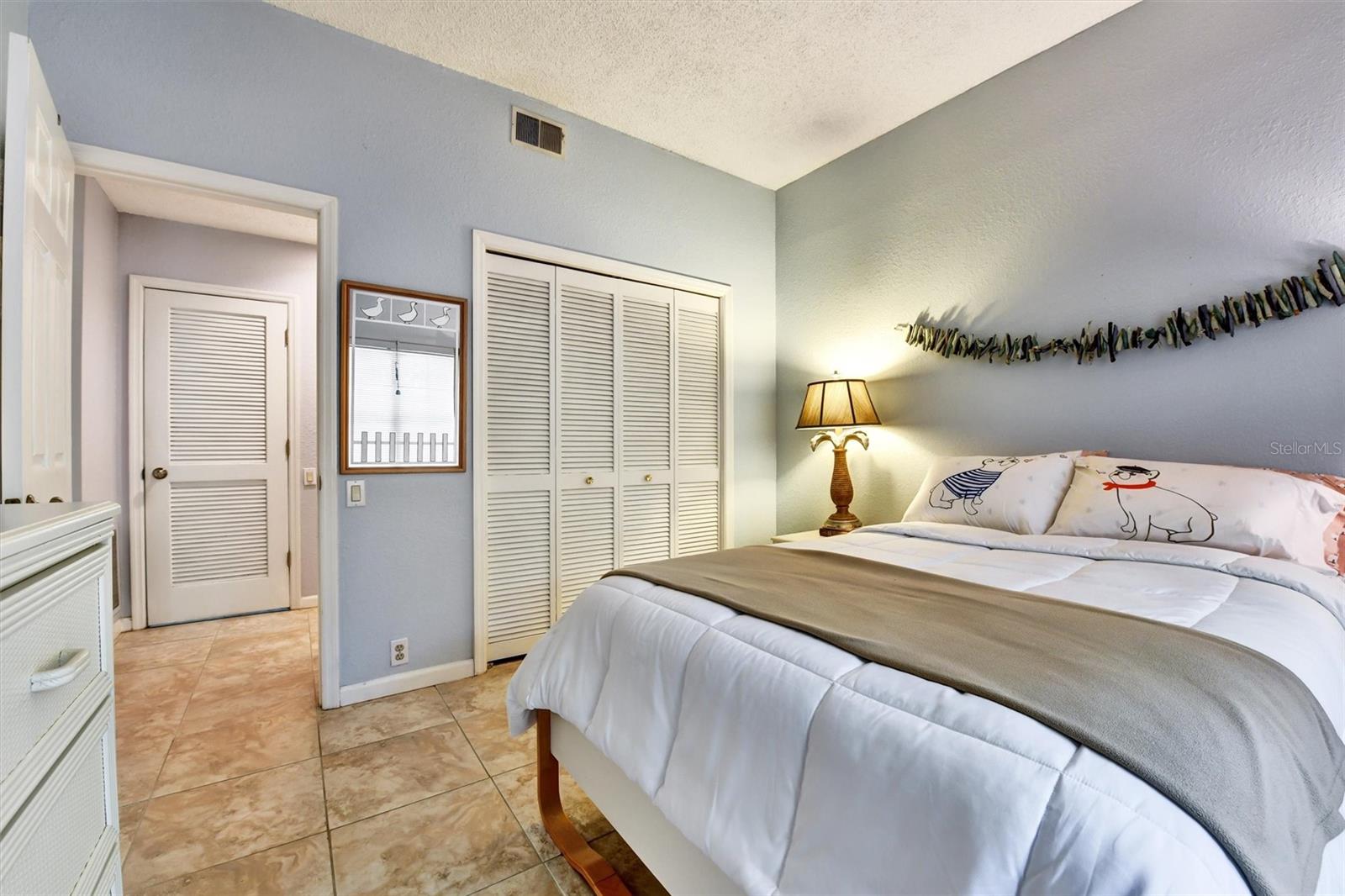 LOS PRADOS CONDO - Residential