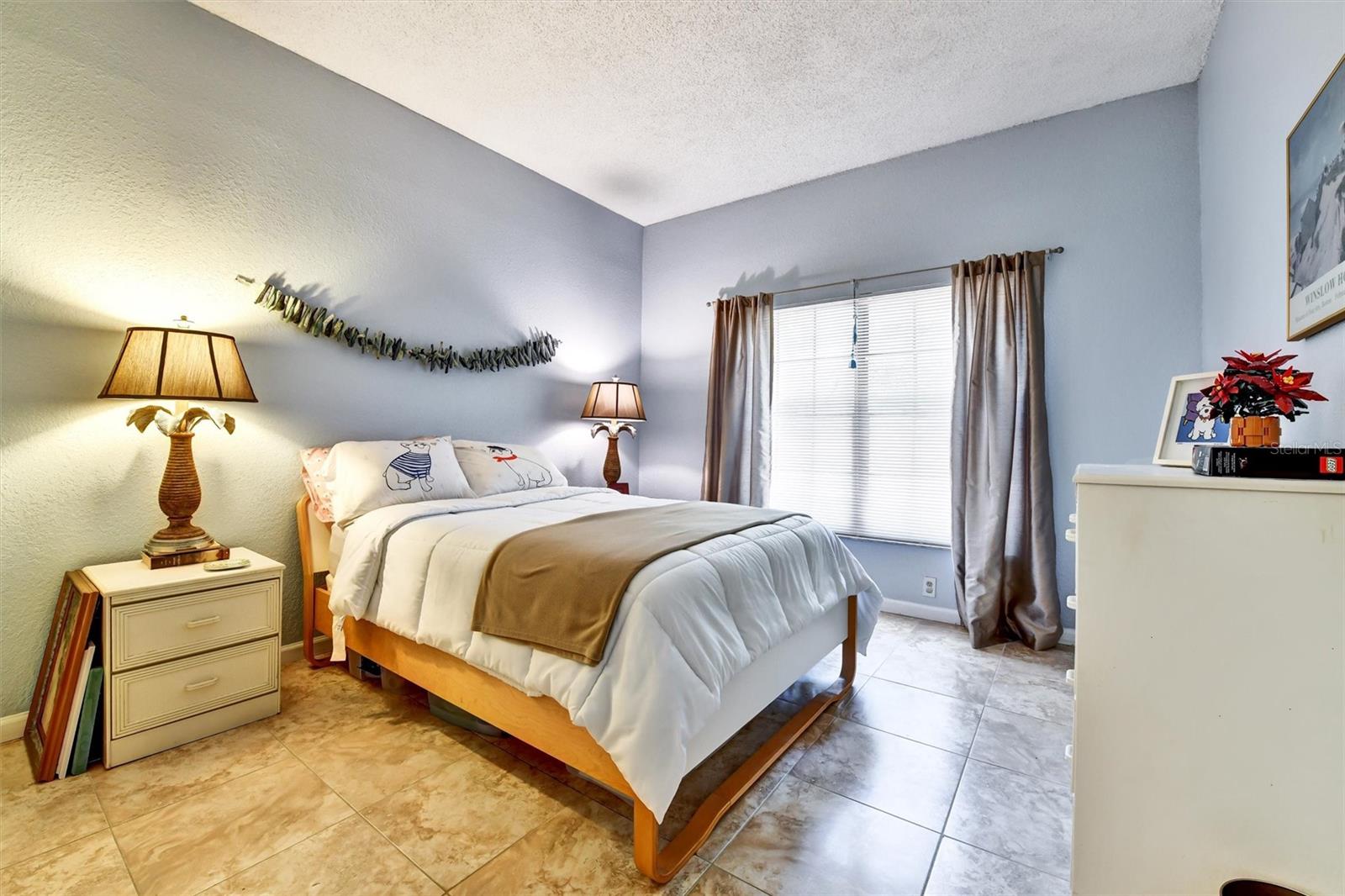 LOS PRADOS CONDO - Residential