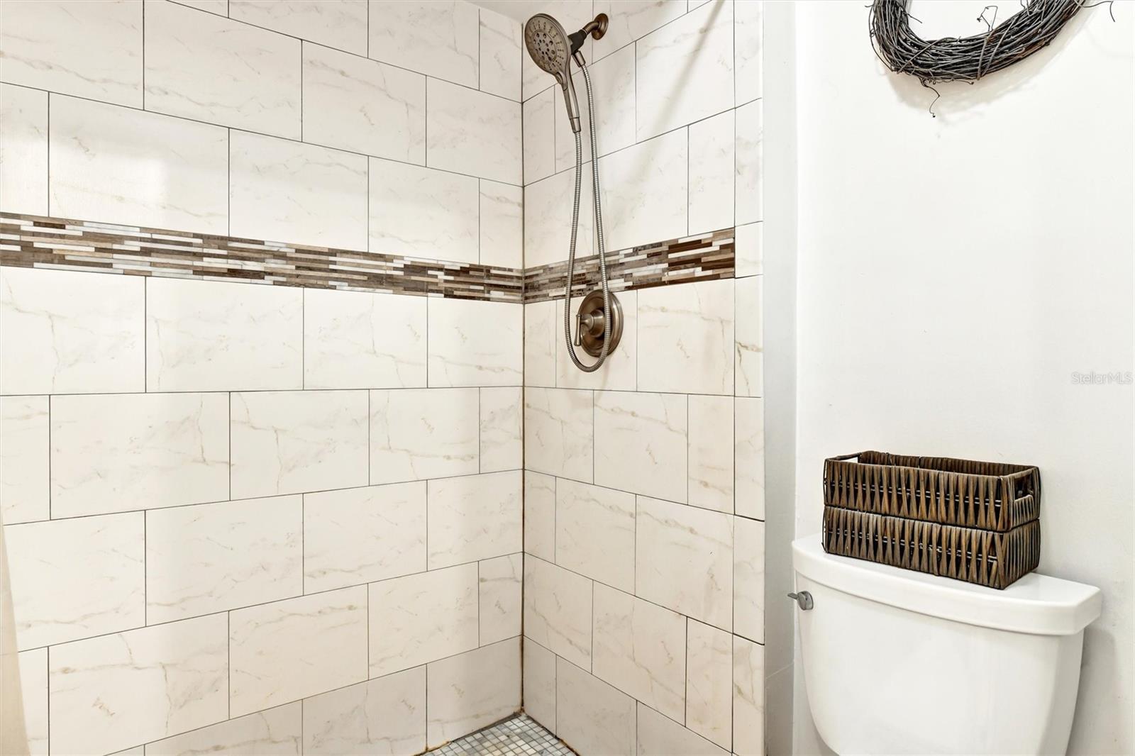 LOS PRADOS CONDO - Residential