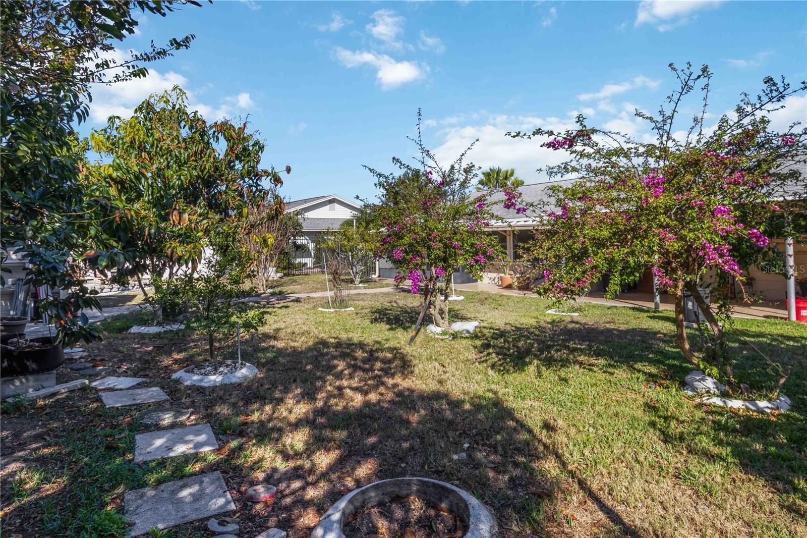 DEL WEBBS SUN CITY FLORIDA UN - Residential