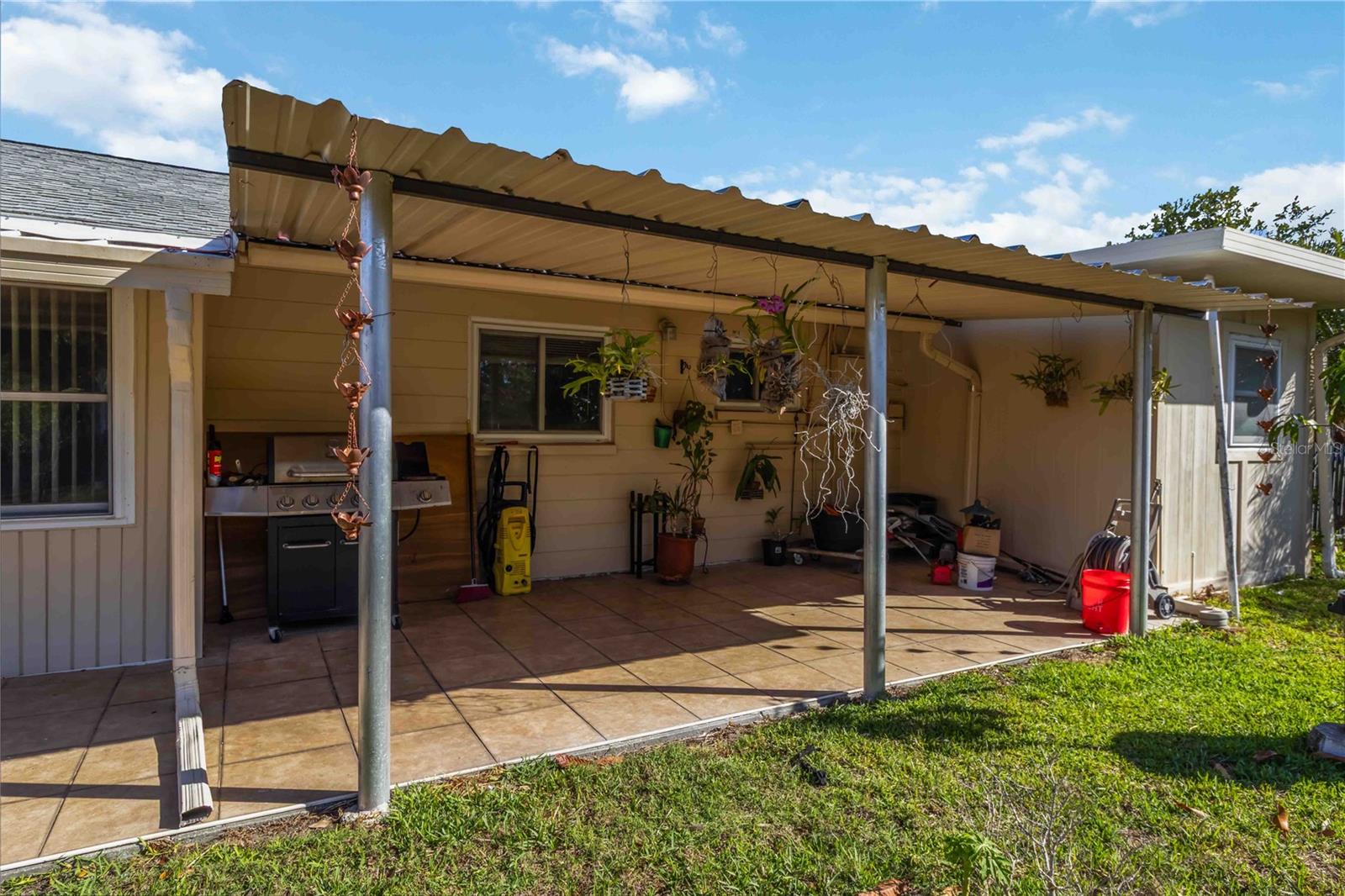 DEL WEBBS SUN CITY FLORIDA UN - Residential