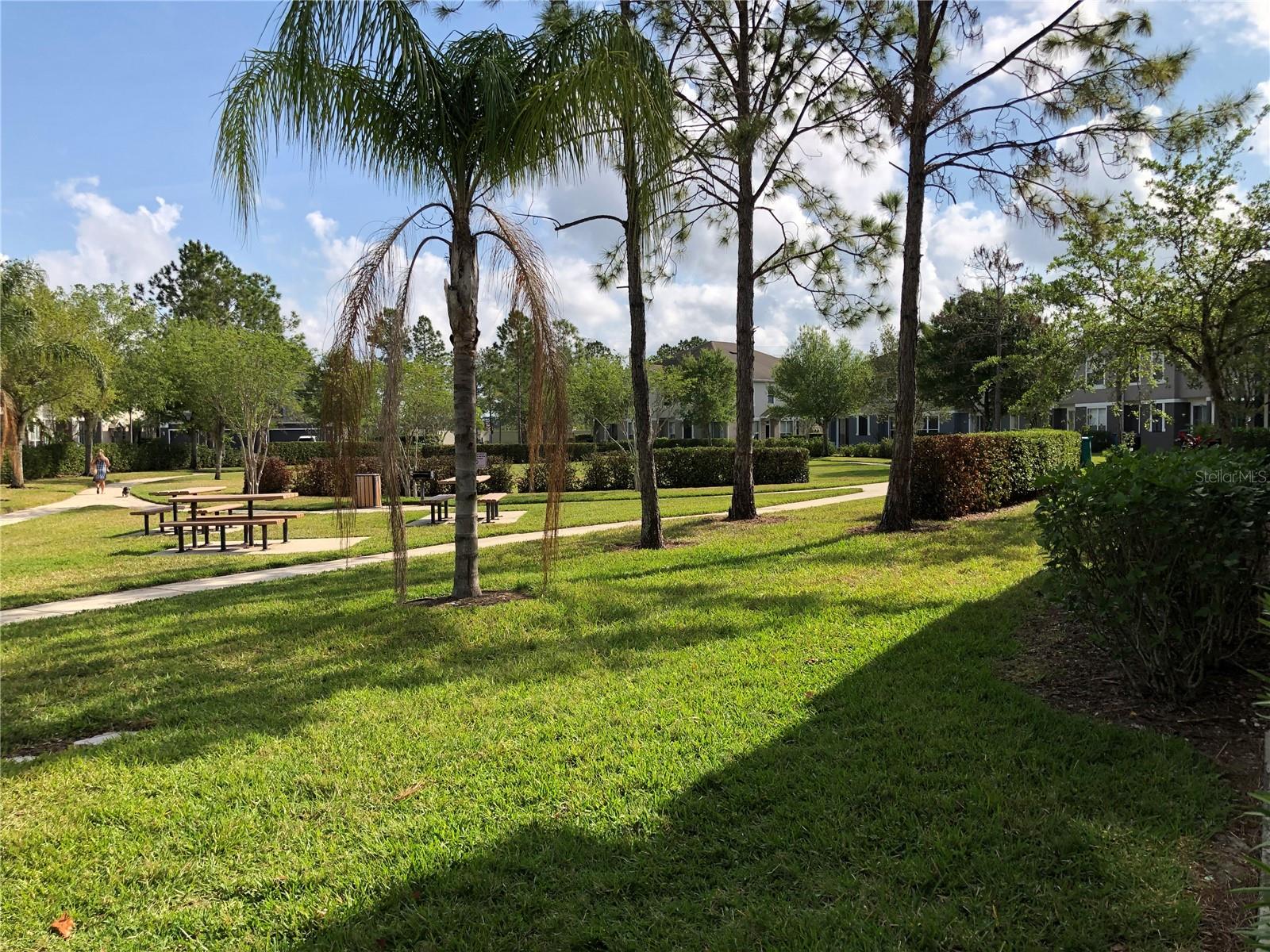 CARTER GLEN CONDO PH 2 - Residential
