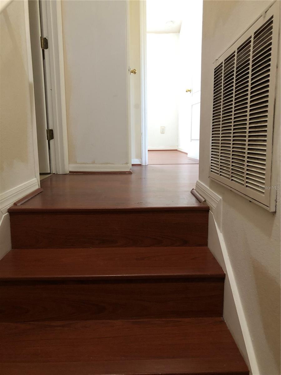 CARTER GLEN CONDO PH 2 - Residential
