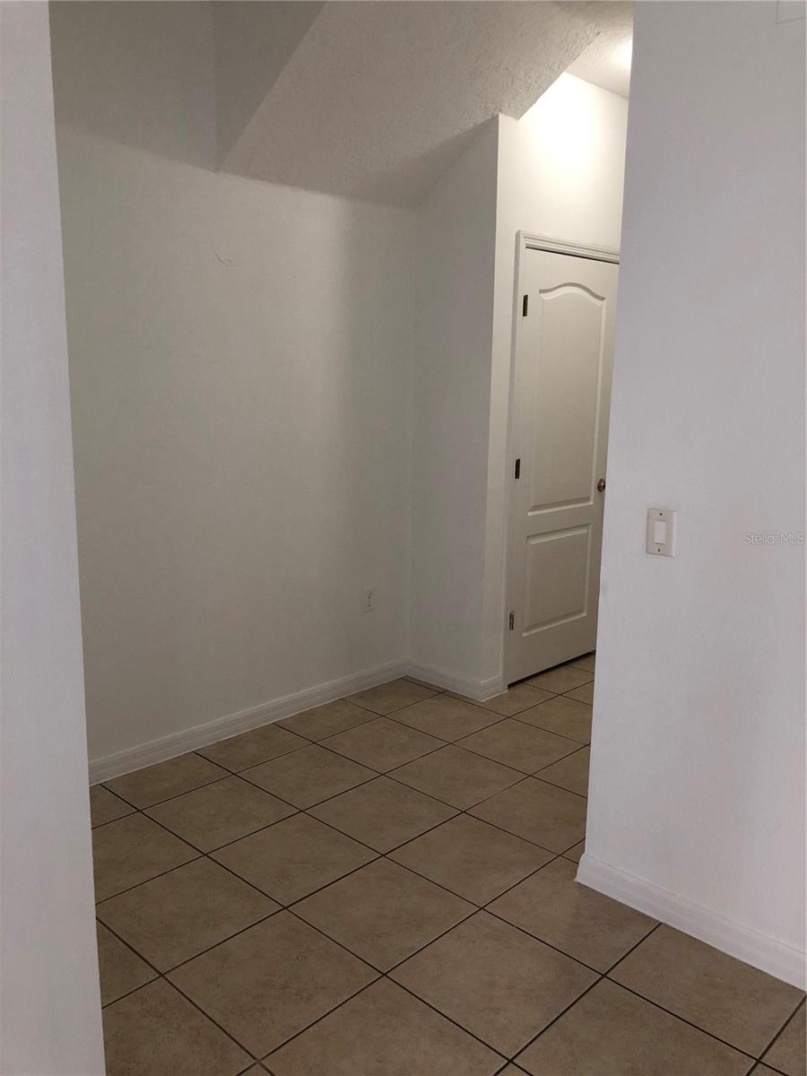 CARTER GLEN CONDO PH 2 - Residential