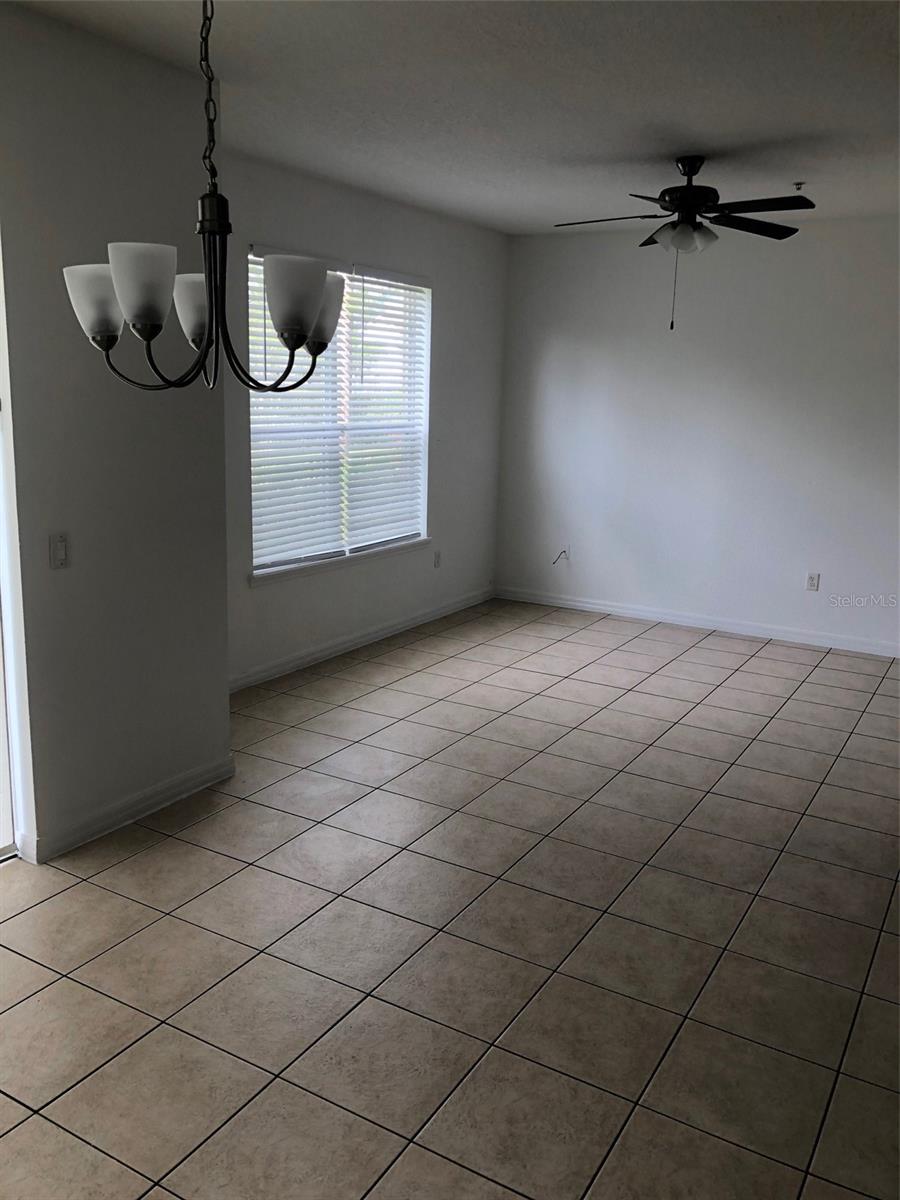 CARTER GLEN CONDO PH 2 - Residential