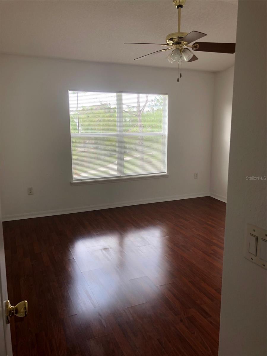 CARTER GLEN CONDO PH 2 - Residential