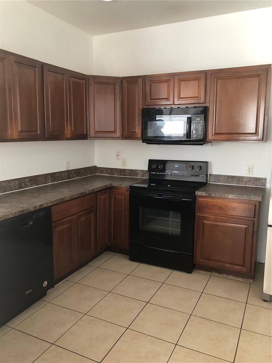 CARTER GLEN CONDO PH 2 - Residential