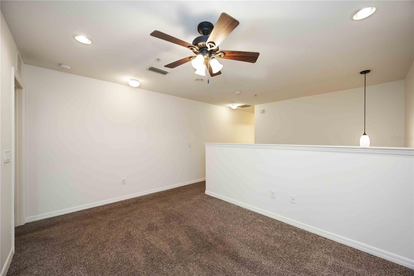 STONEYWOOD COVE - Residential