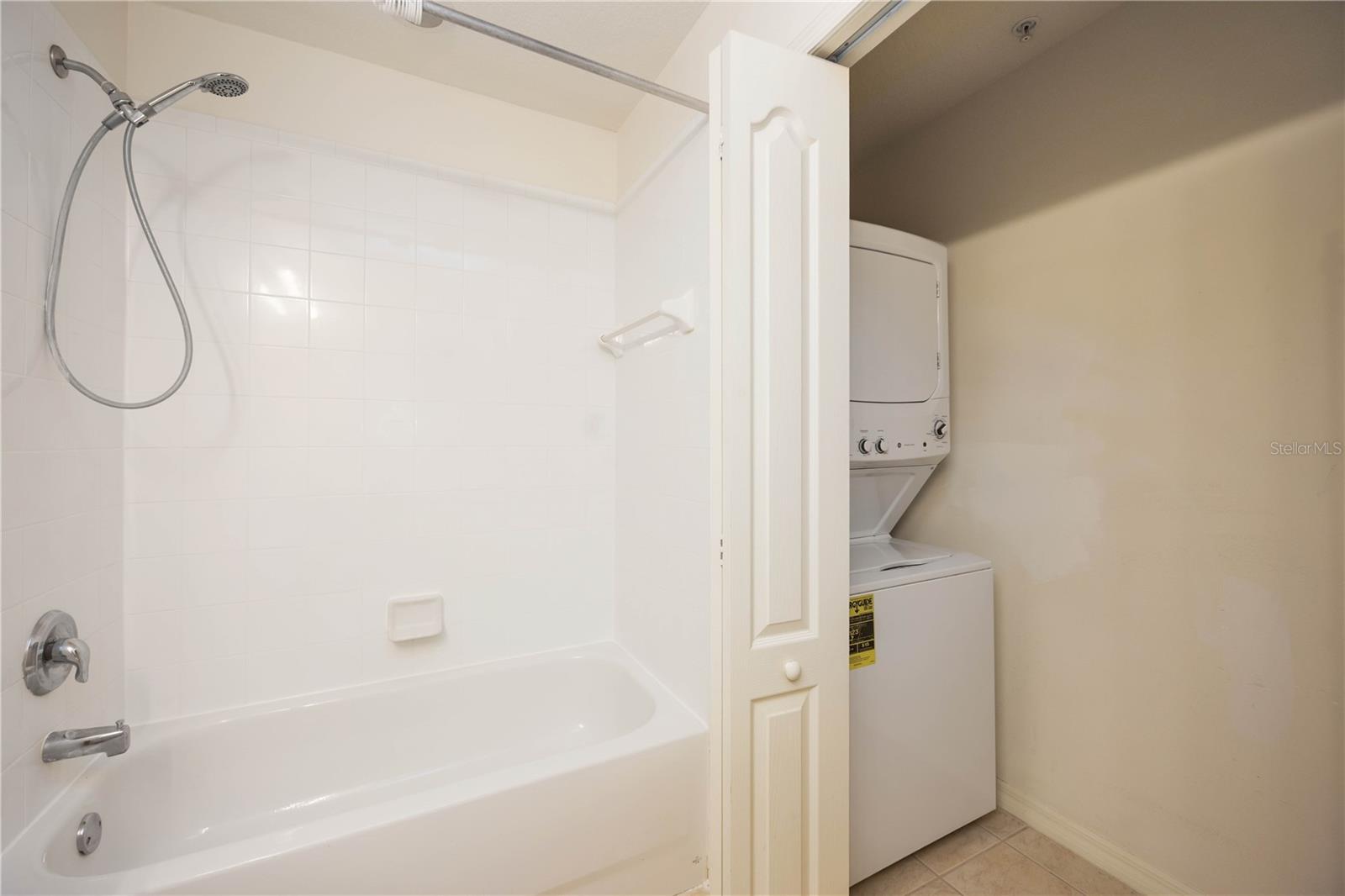 STONEYWOOD COVE - Residential