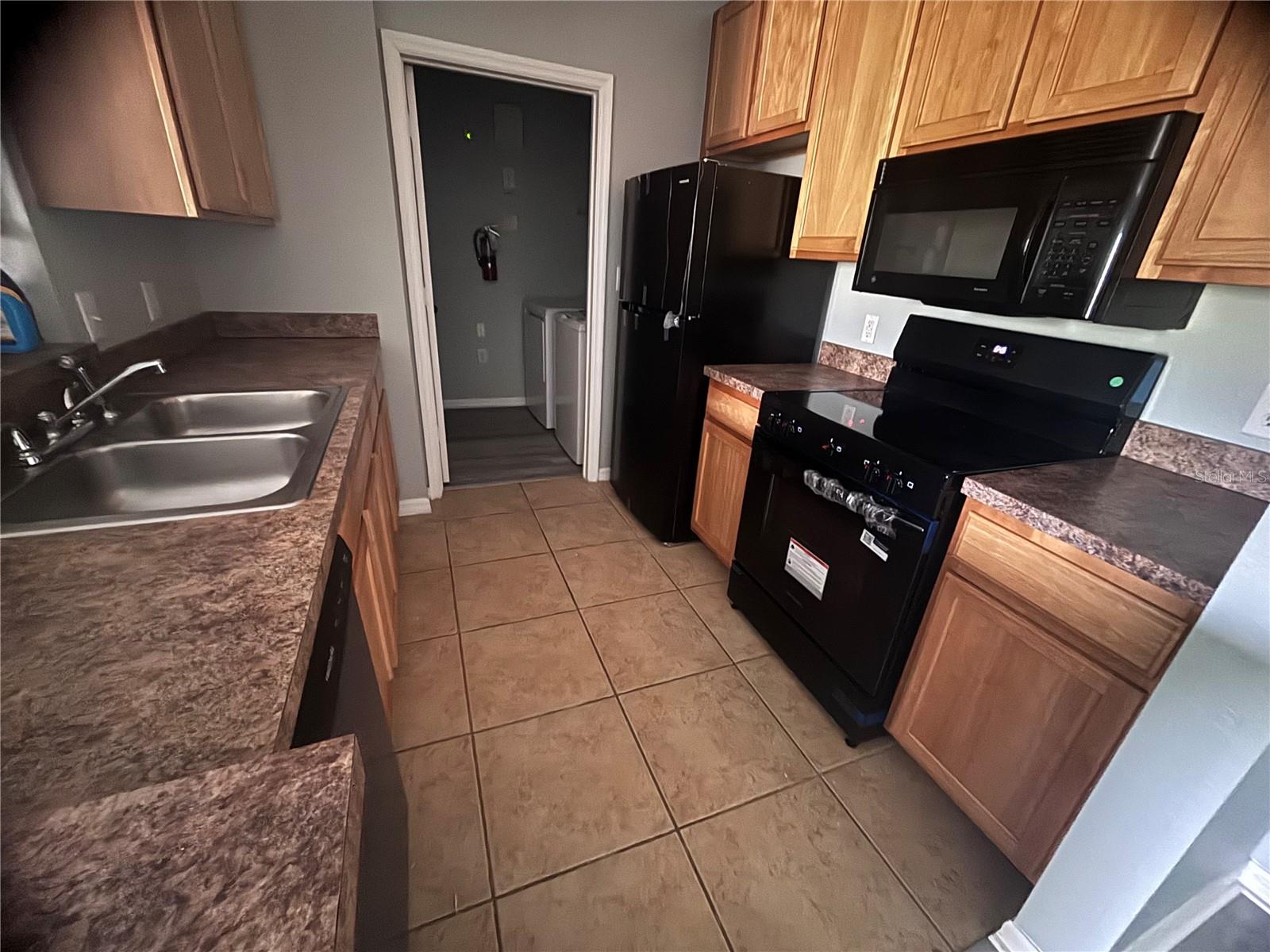 COURTNEY PALMS CONDO - Residential