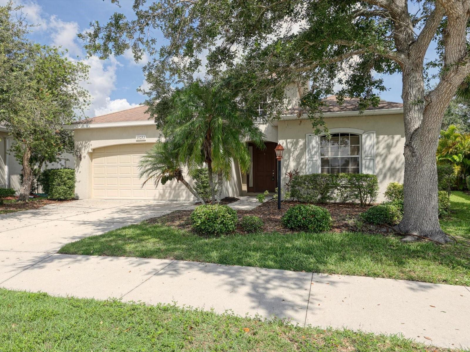 15253 BLUE FISH CIRCLE