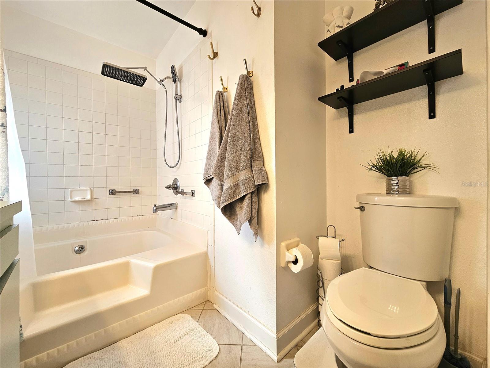 HEATHER LAKES UNIT XXII PH - Residential