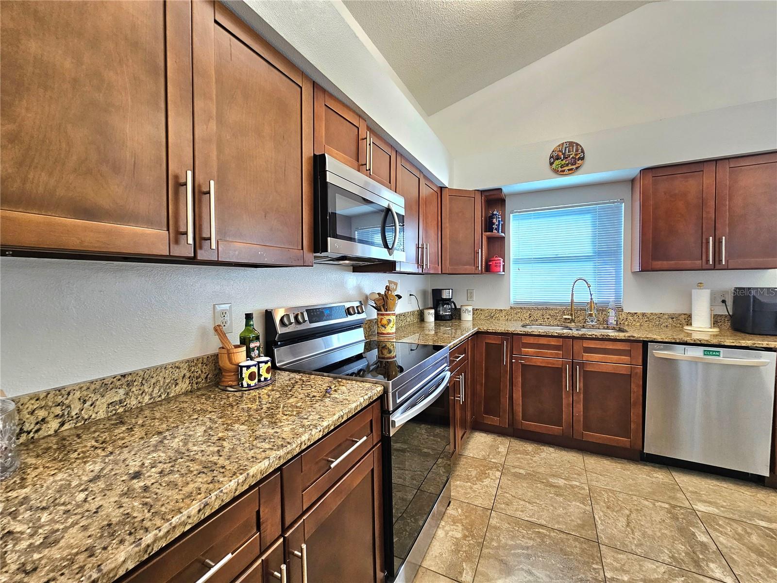 HEATHER LAKES UNIT XXII PH - Residential