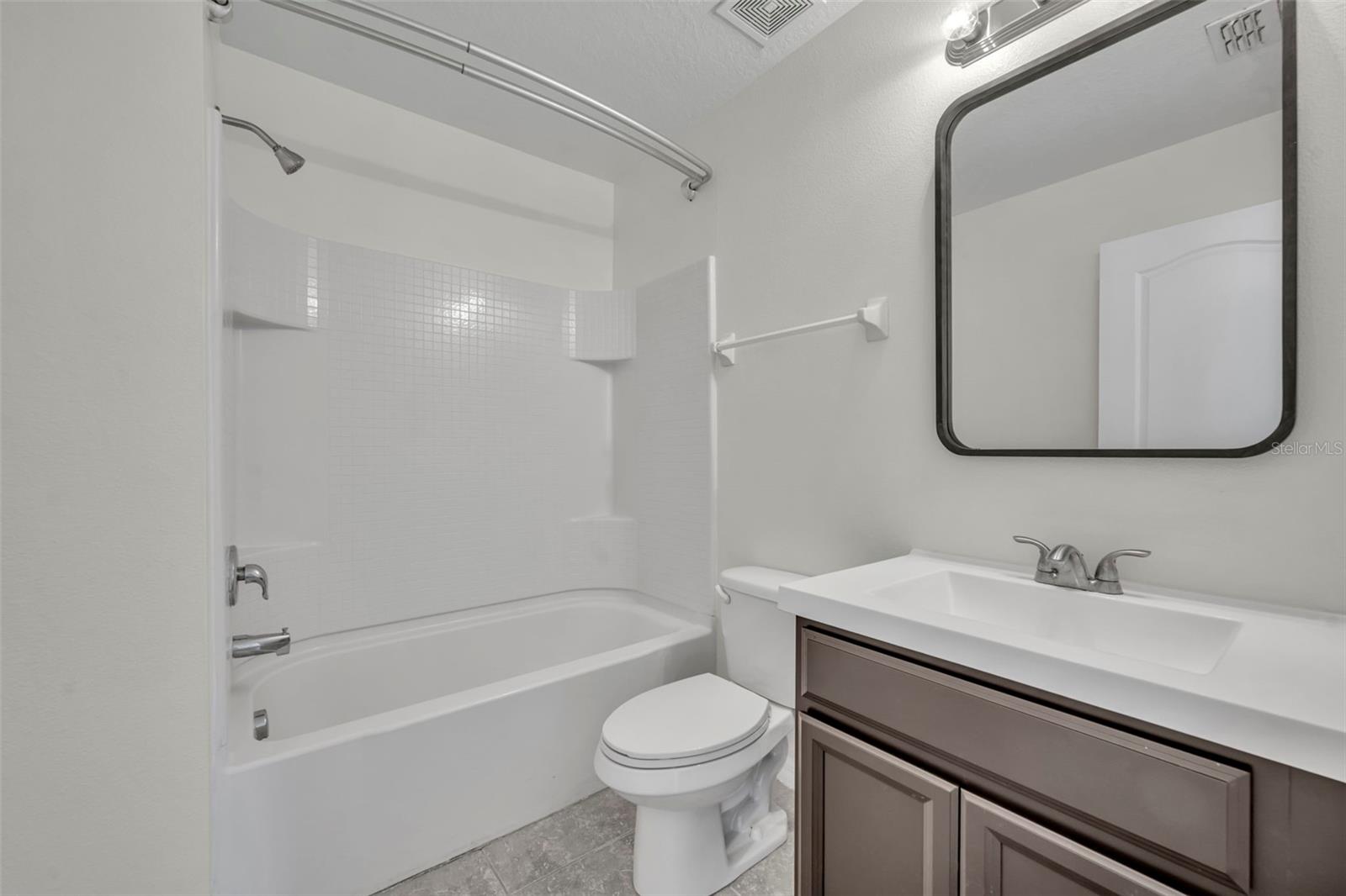 SAWGRASS BAY-PH 1B - Residential