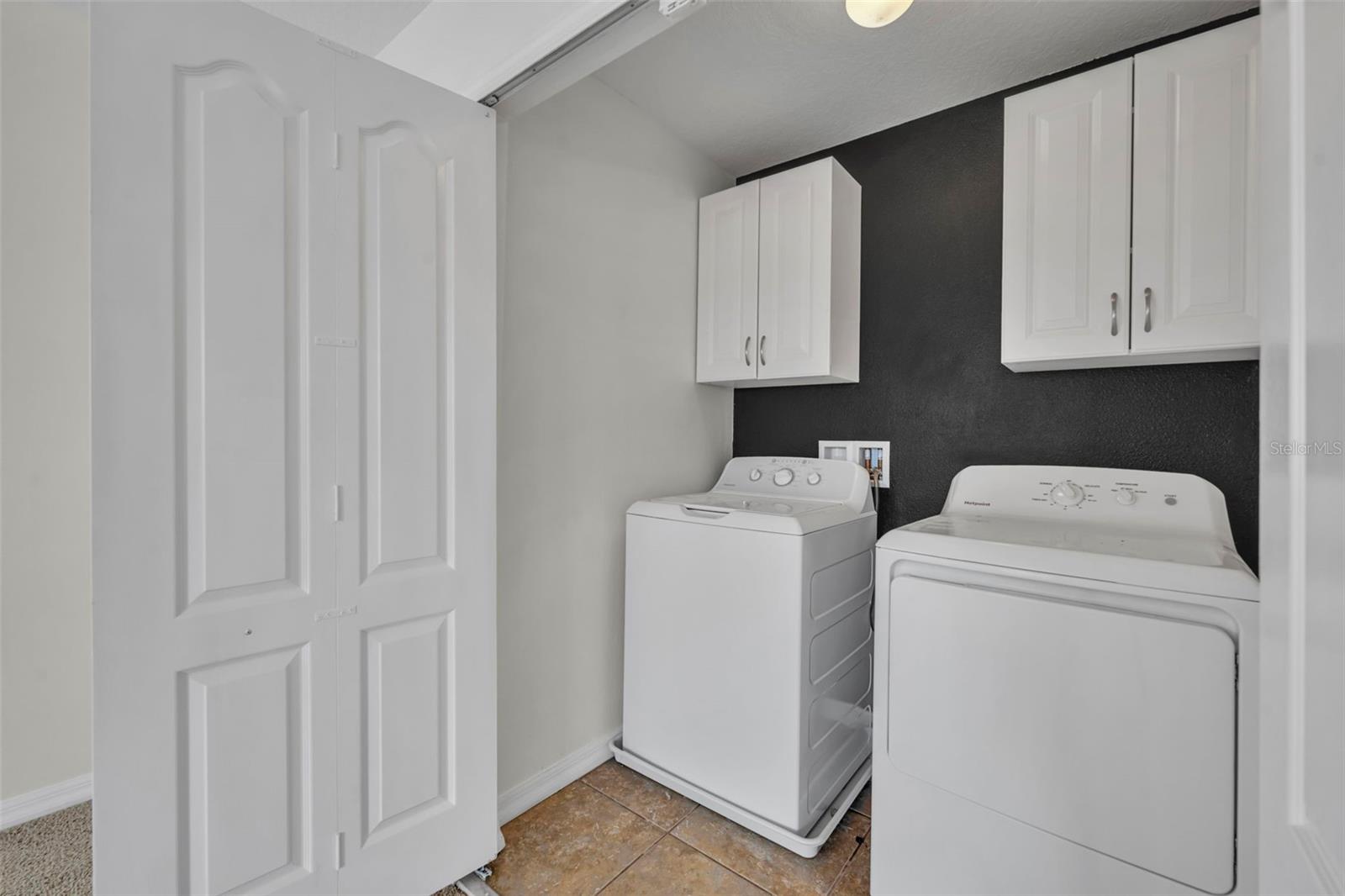 SAWGRASS BAY-PH 1B - Residential