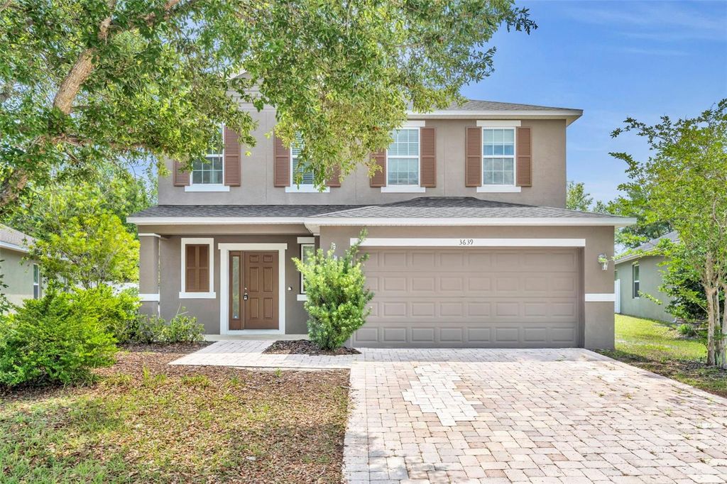 Photo of 3639 Ryegrass Street, Clermont, FL 34714 (MLS # G5111333)