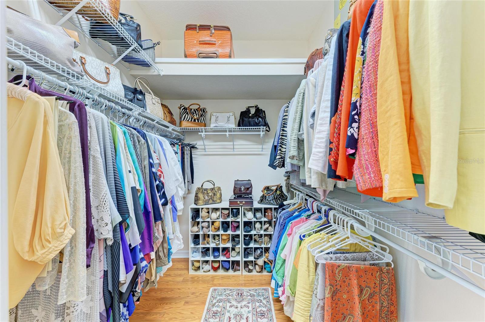 EDGEWATER VILLAGE SUBPHASE B - Residential