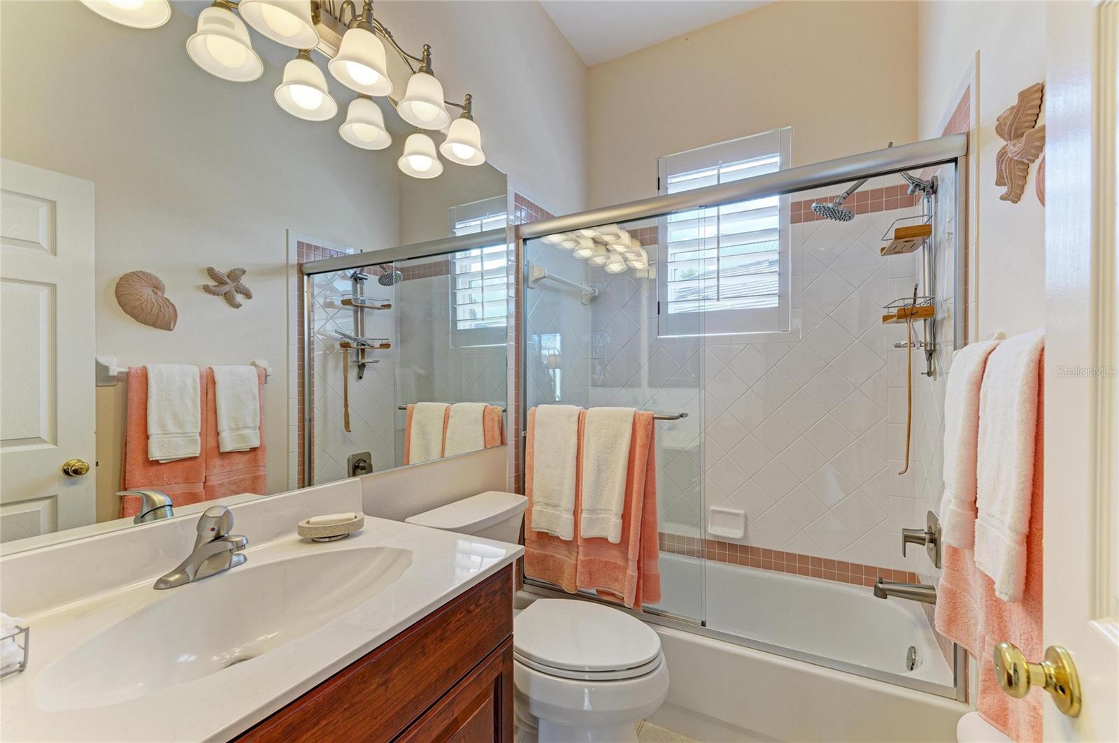 EDGEWATER VILLAGE SUBPHASE B - Residential