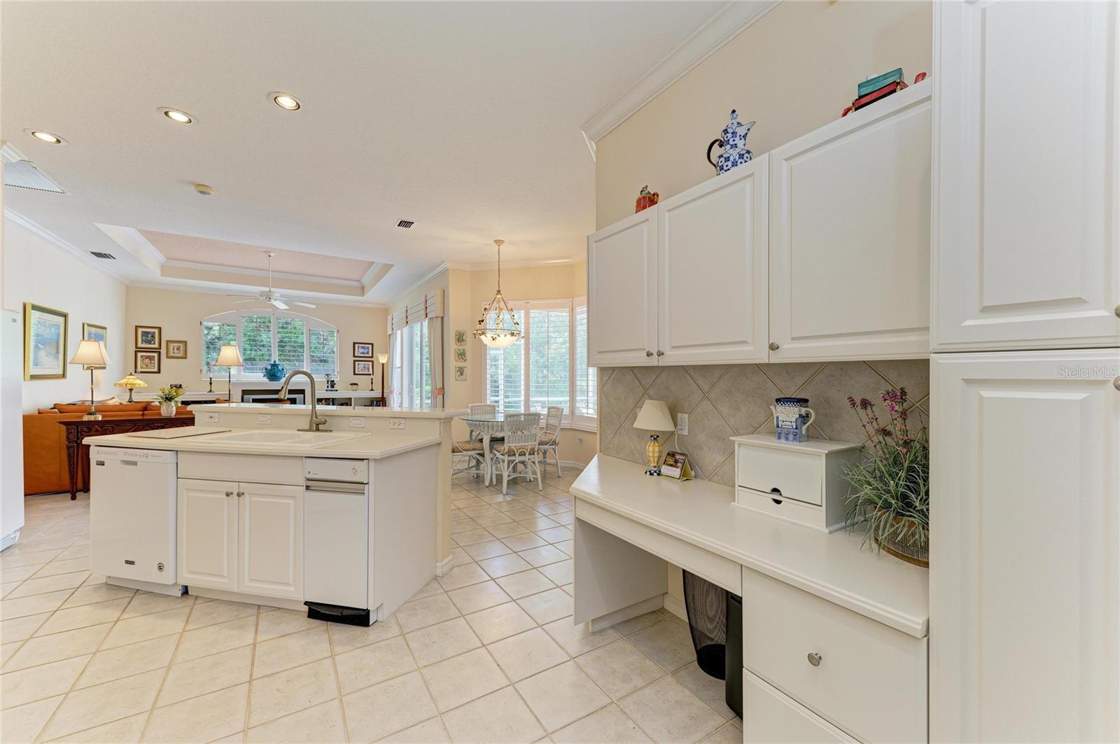 EDGEWATER VILLAGE SUBPHASE B - Residential