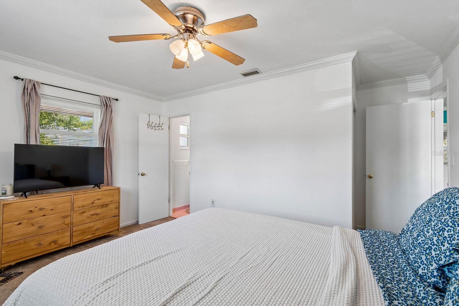 GUERNSEY ESTATES - Residential