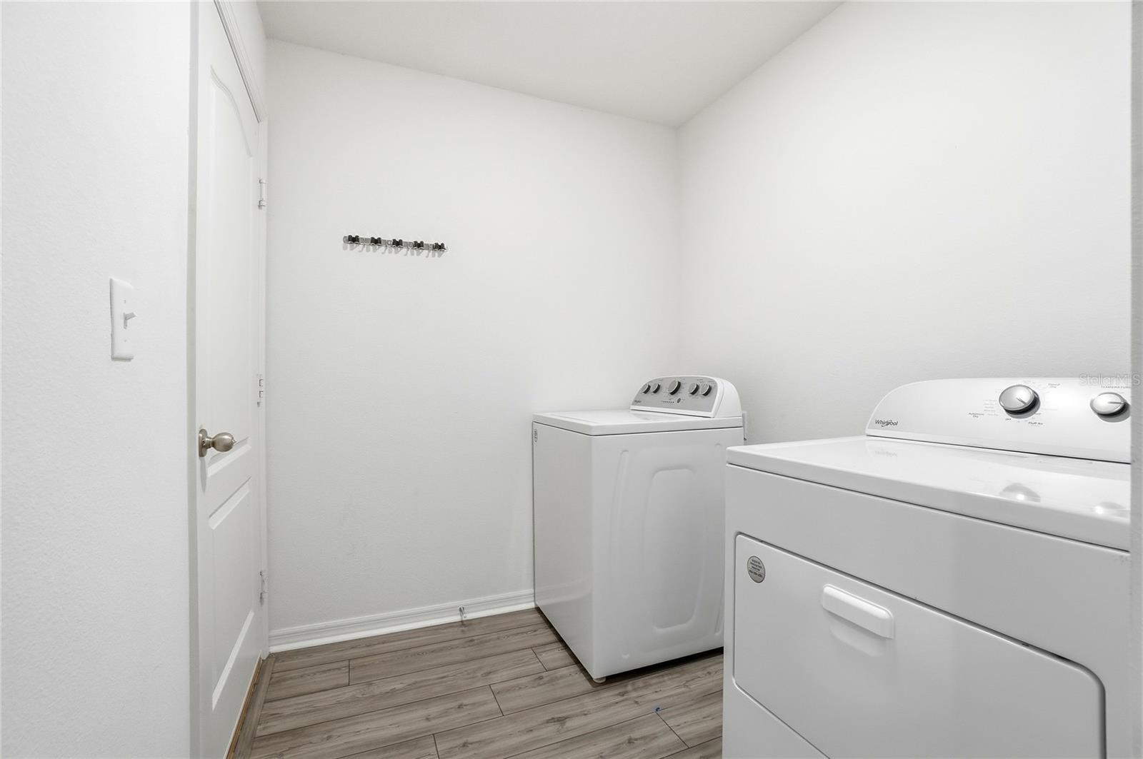 RIDGE/SWAN LAKE - Residential