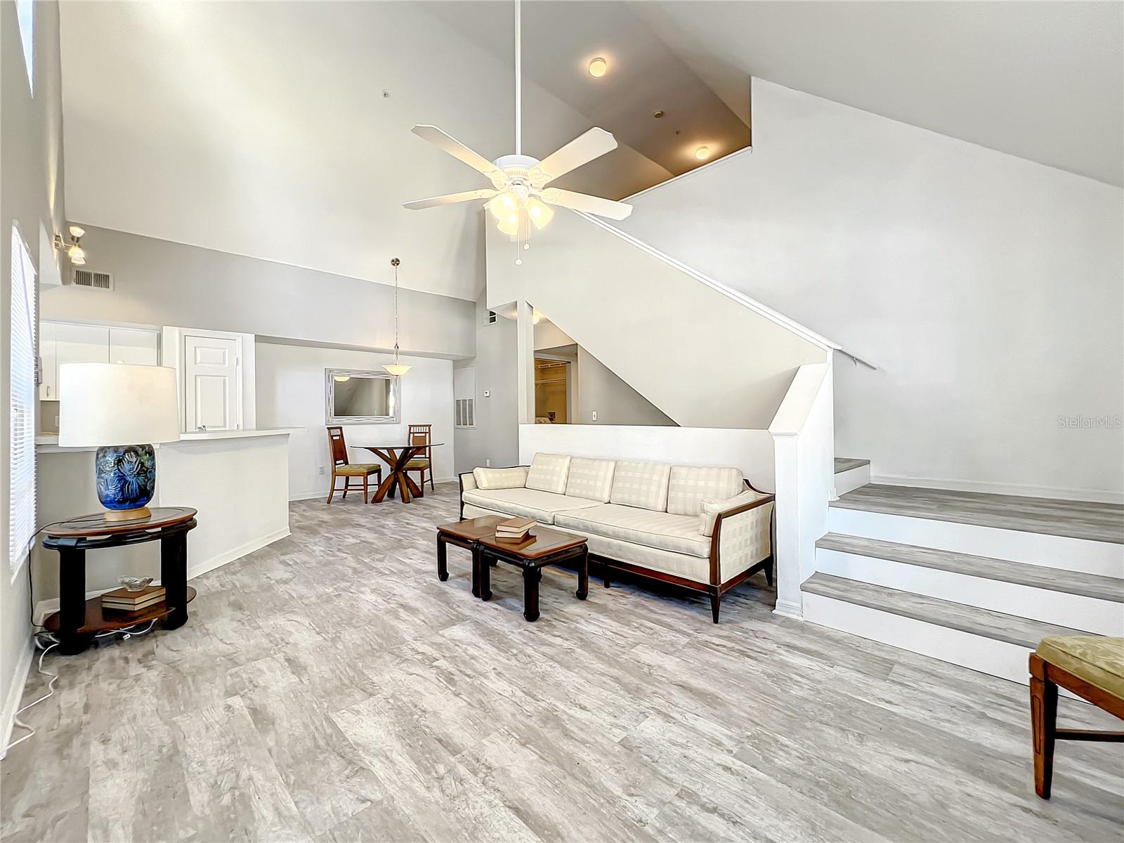 AZUR/METROWEST - Residential