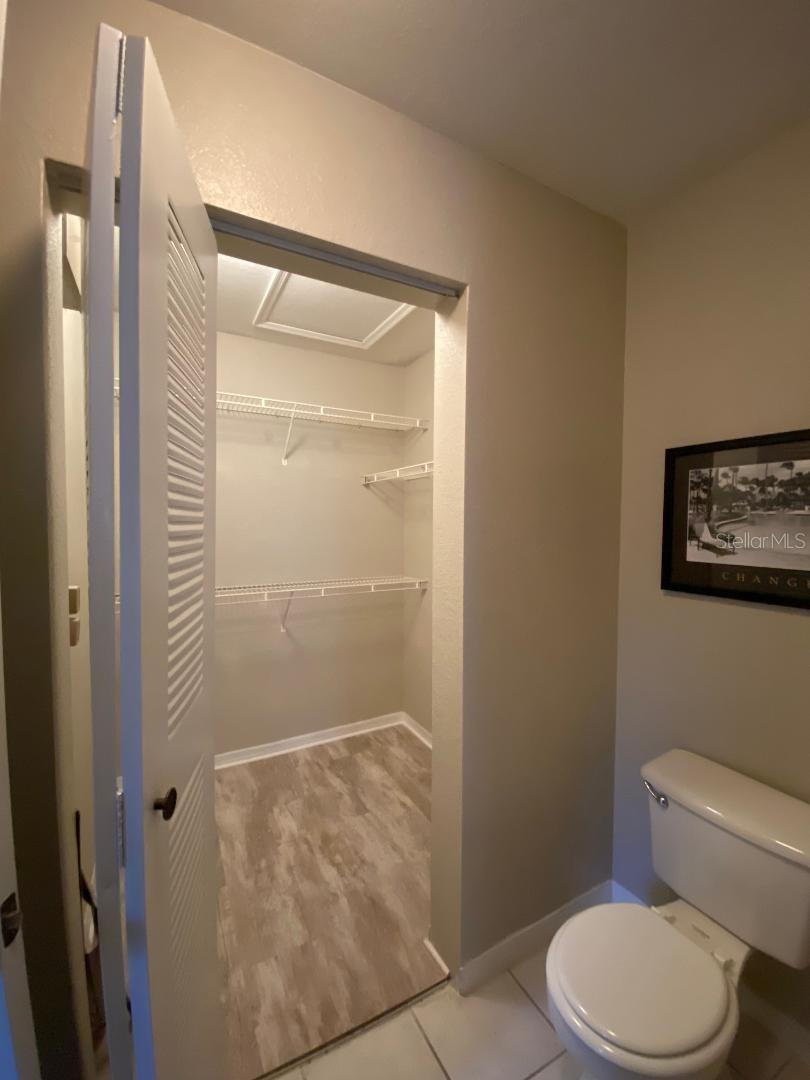 AZUR/METROWEST - Residential