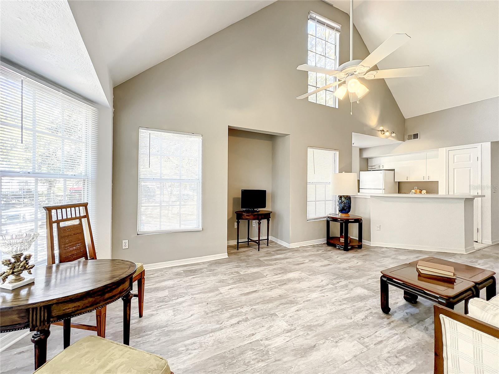 AZUR/METROWEST - Residential