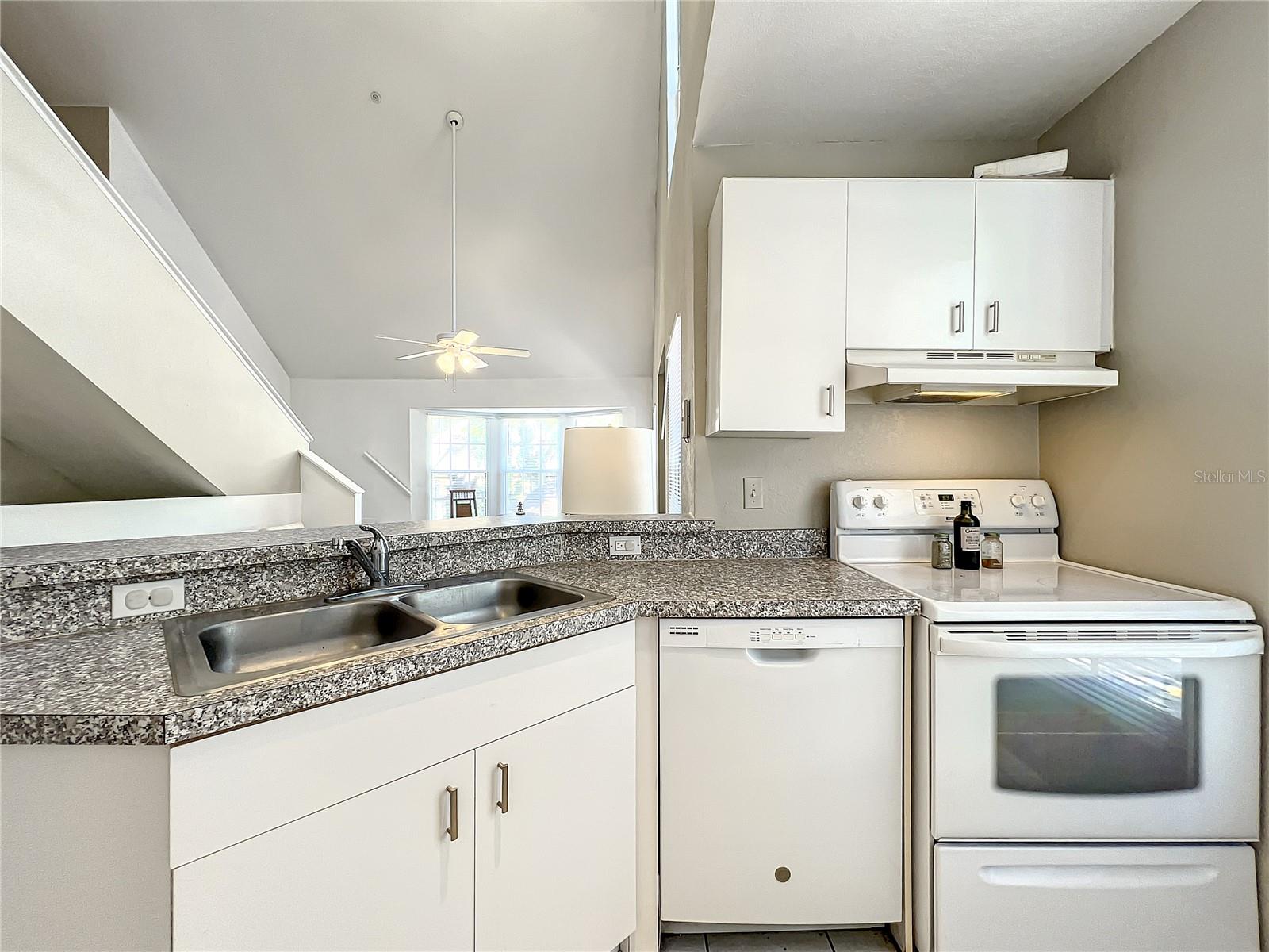 AZUR/METROWEST - Residential