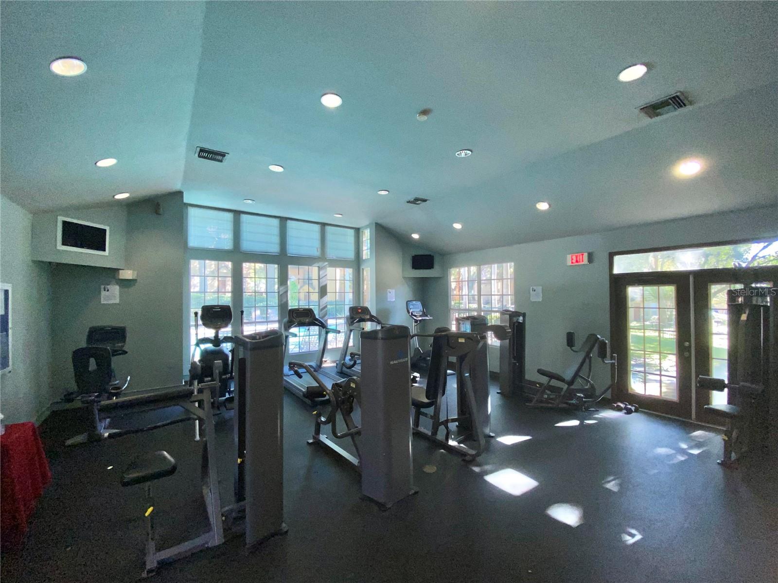 AZUR/METROWEST - Residential