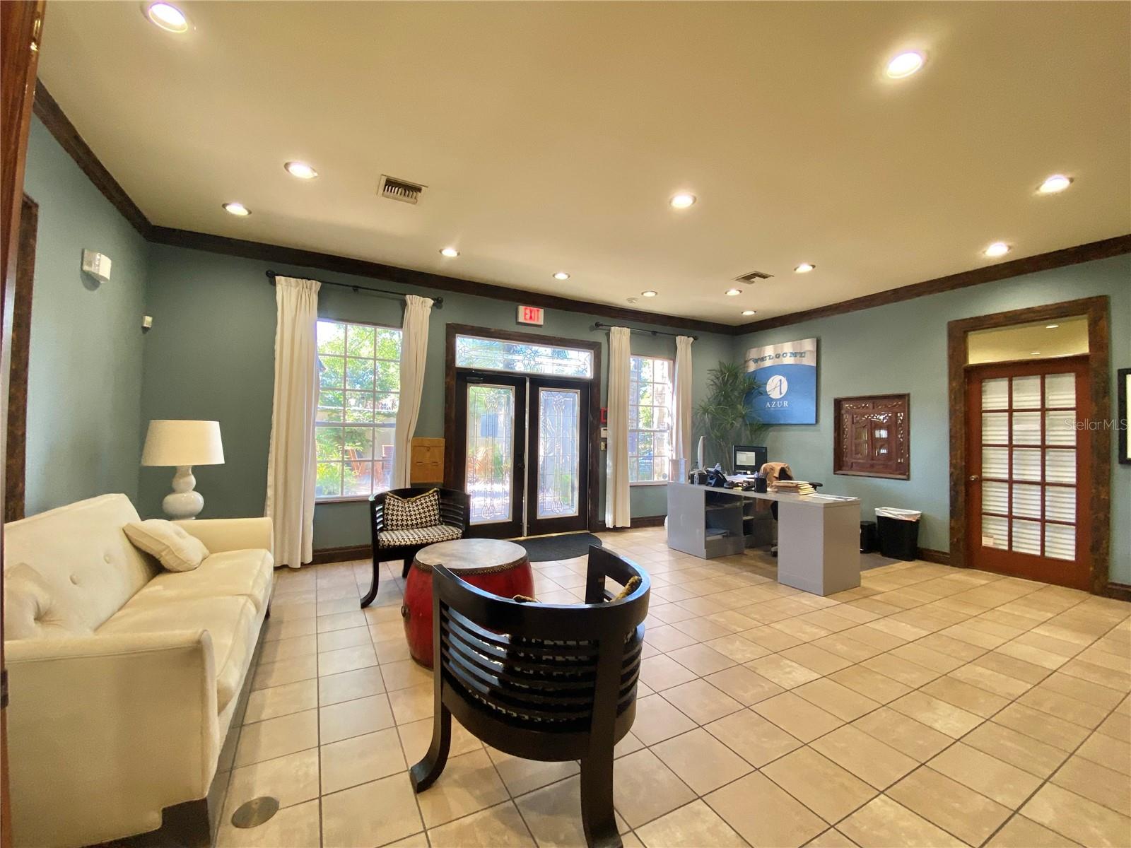 AZUR/METROWEST - Residential