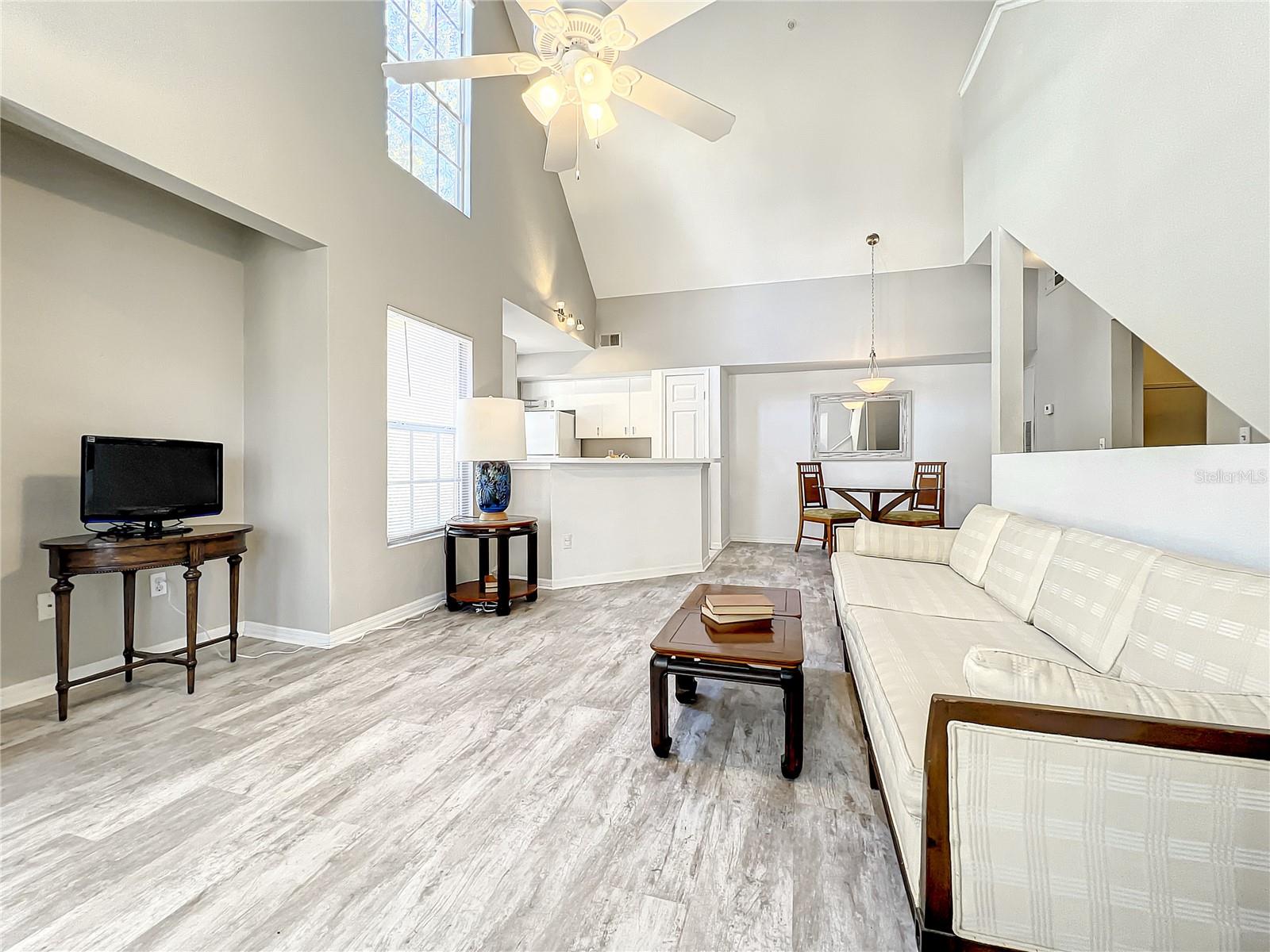 AZUR/METROWEST - Residential