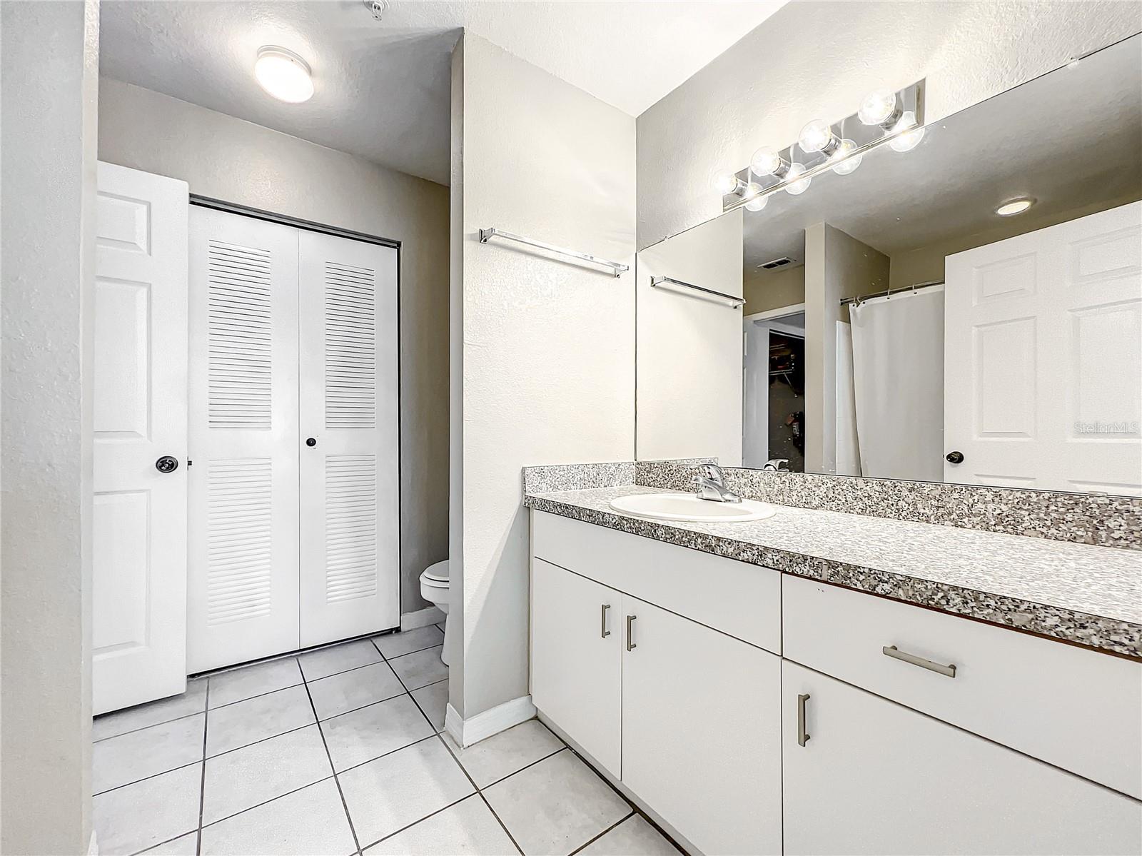 AZUR/METROWEST - Residential