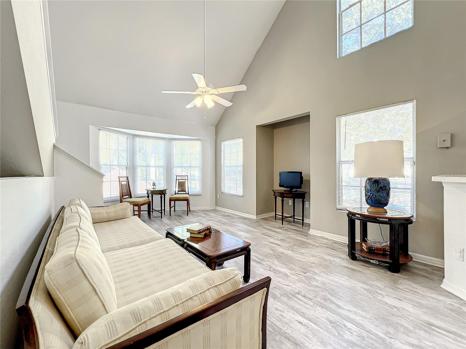 AZUR/METROWEST - Residential