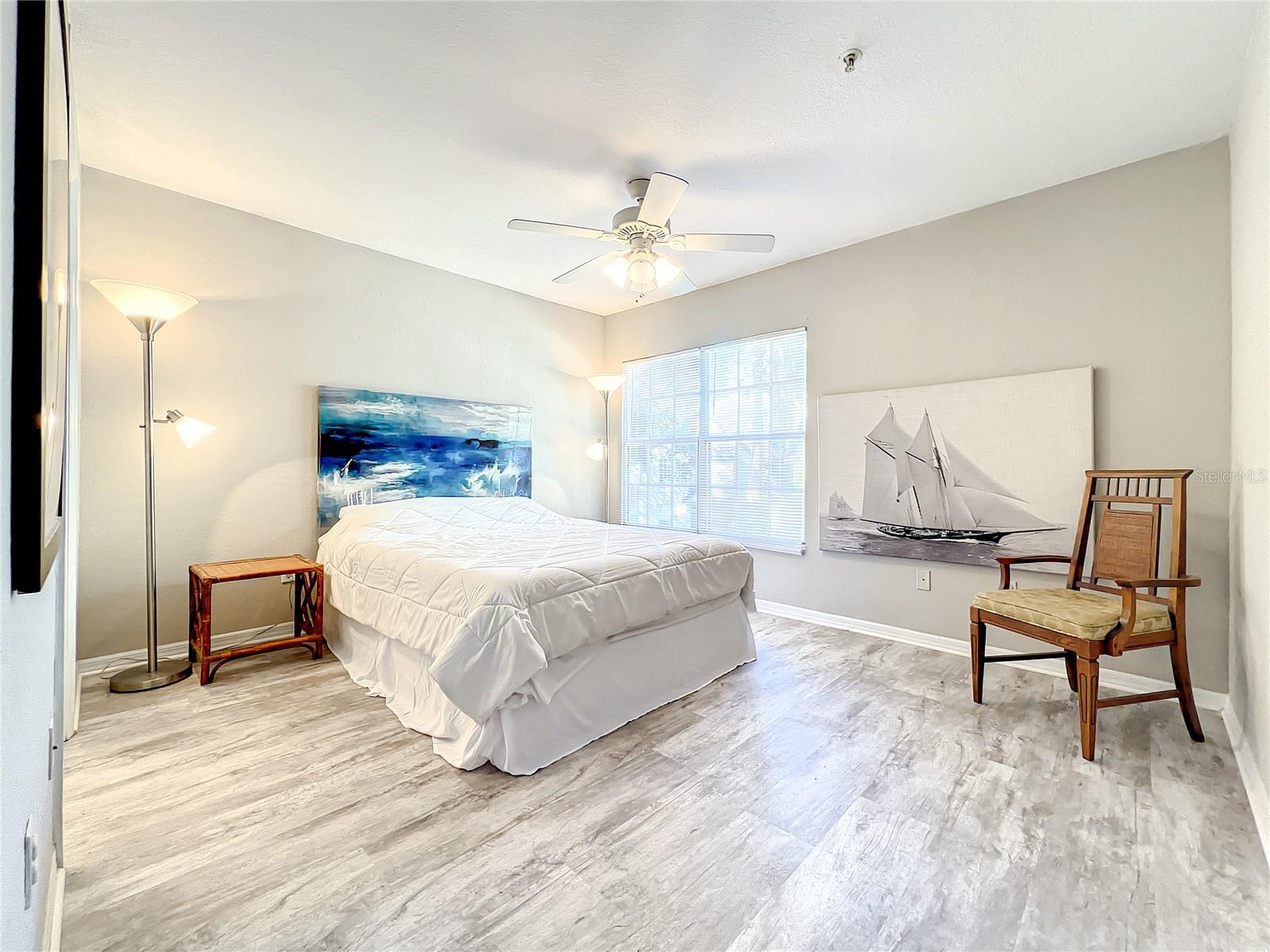 AZUR/METROWEST - Residential