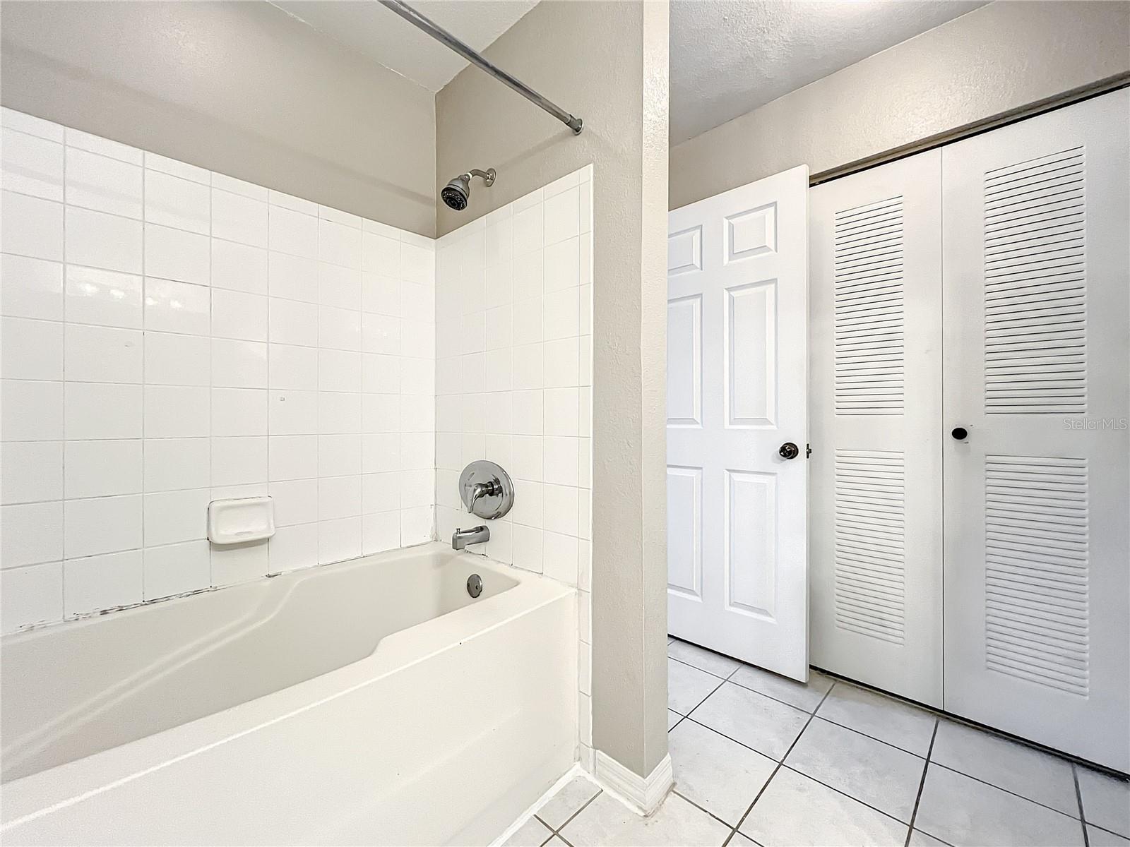 AZUR/METROWEST - Residential