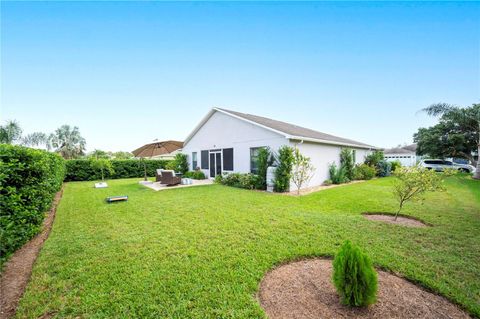 A home in LAKELAND