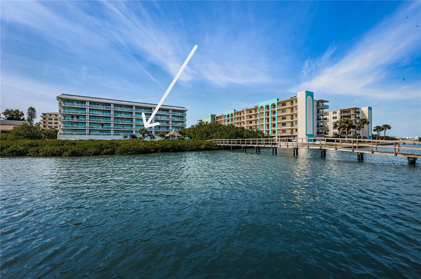 DOLPHIN KEY CONDO - Residential