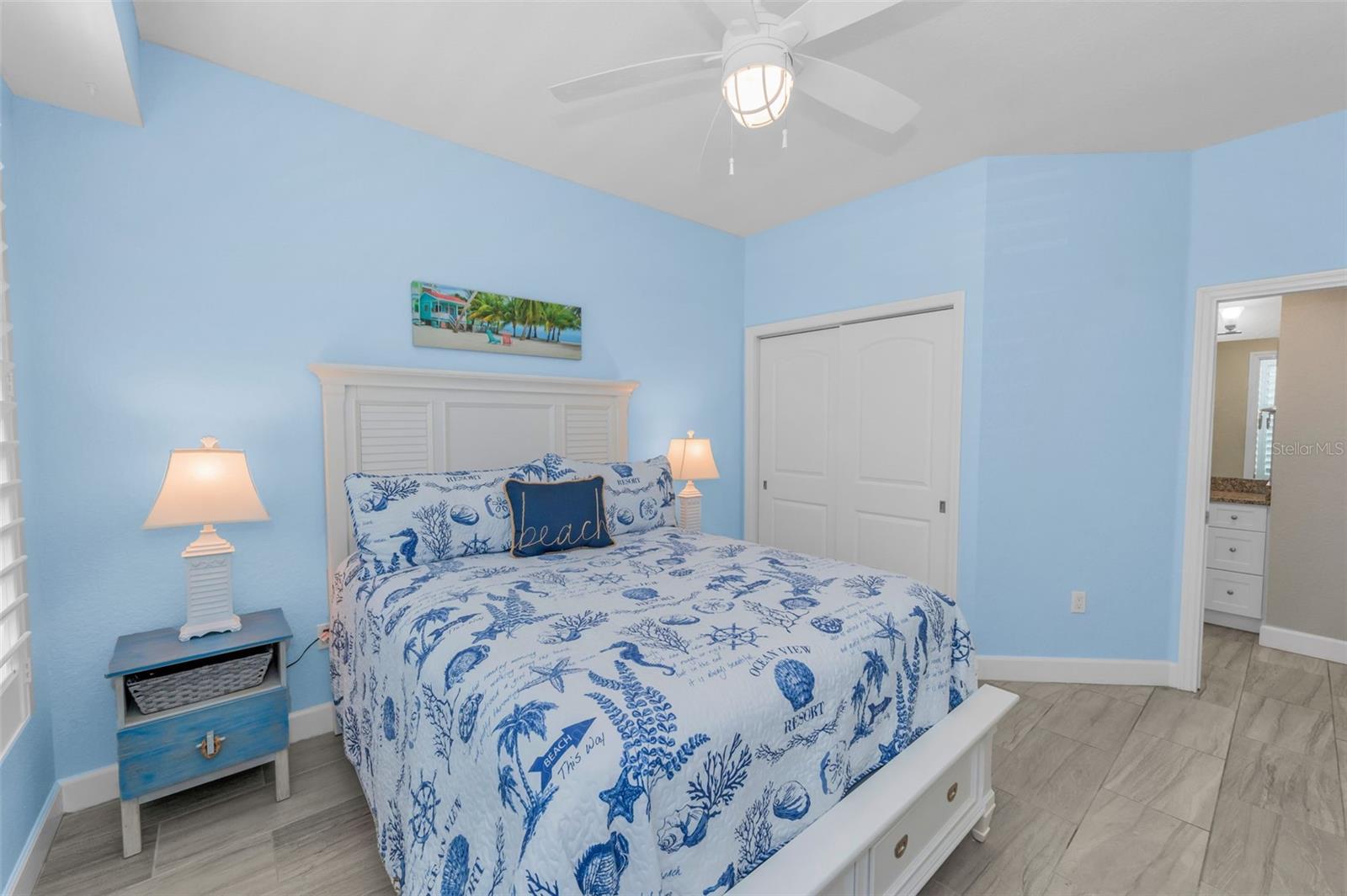 DOLPHIN KEY CONDO - Residential
