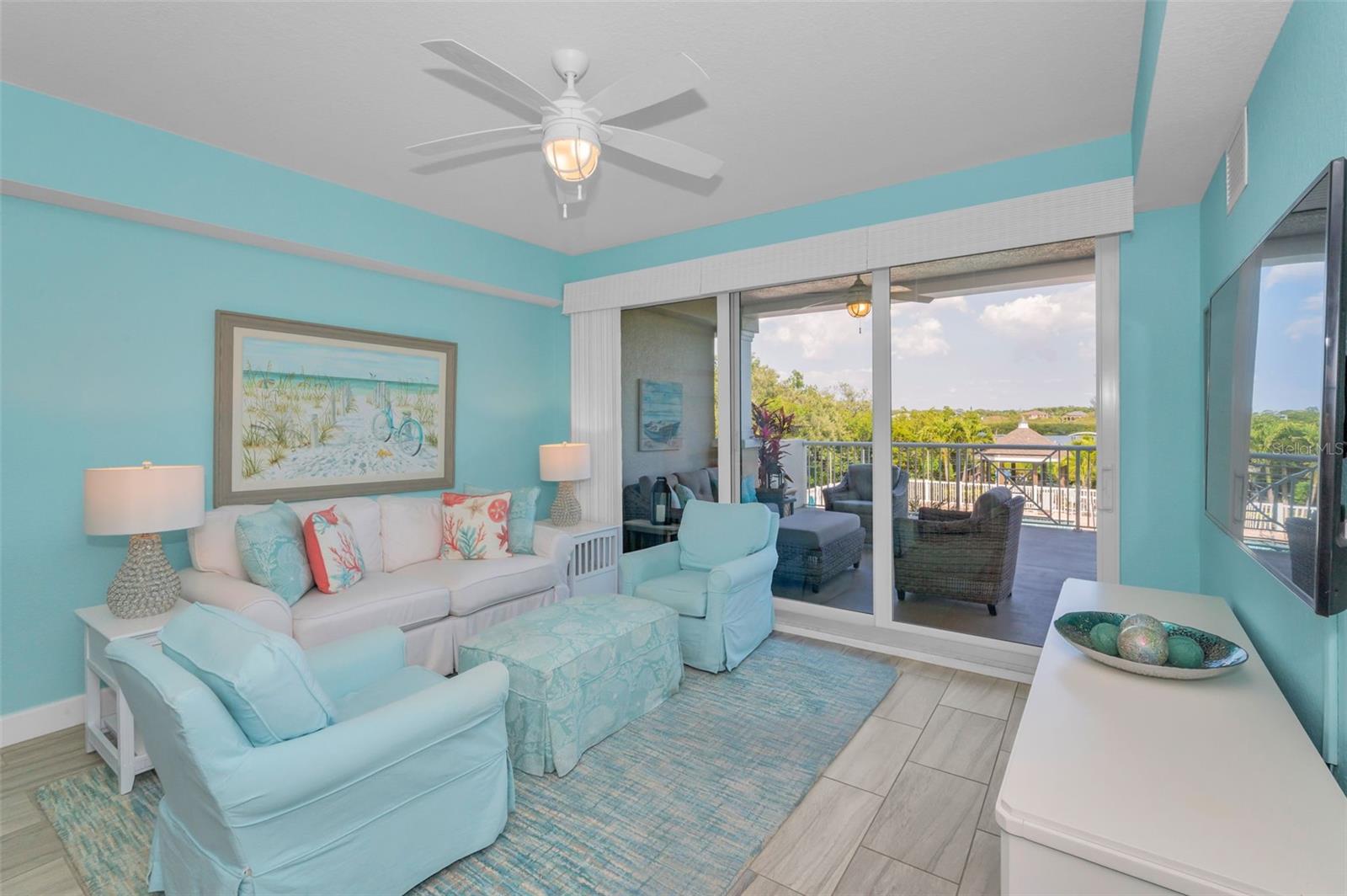 DOLPHIN KEY CONDO - Residential