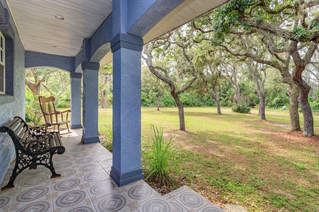 Photo of 17249 Holly Court, Umatilla, FL 32784 (MLS # O6415006)